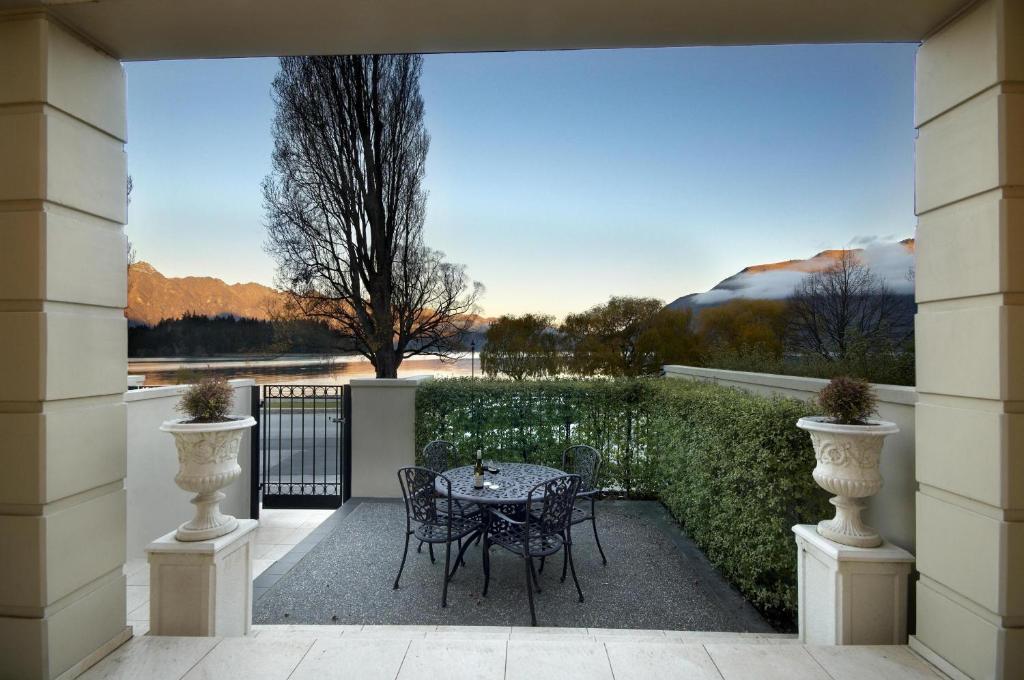 Esplanade Queenstown By Staysouth Ngoại thất bức ảnh